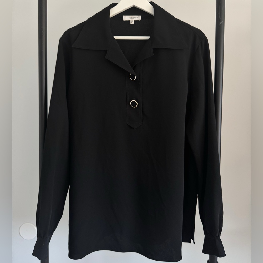 Lafayette 148 New York Finesse Crepe Collared Blouse in Black